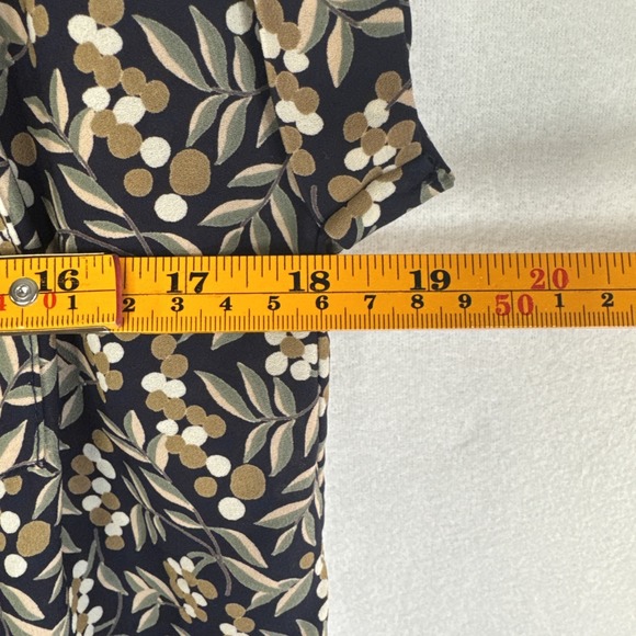 Pleione Navy Floral Blouse – Modern Feminine Core Multicolor Flower & Leaf Print - Picture 6 of 7